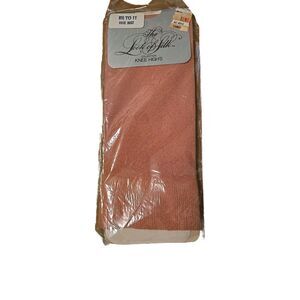 Vtg The Look Of Silk Knee Highs Kmart Brand Size 8.5 -11 Color, Rose Mint 1 Pair